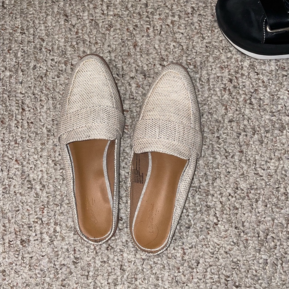 Pointed flats